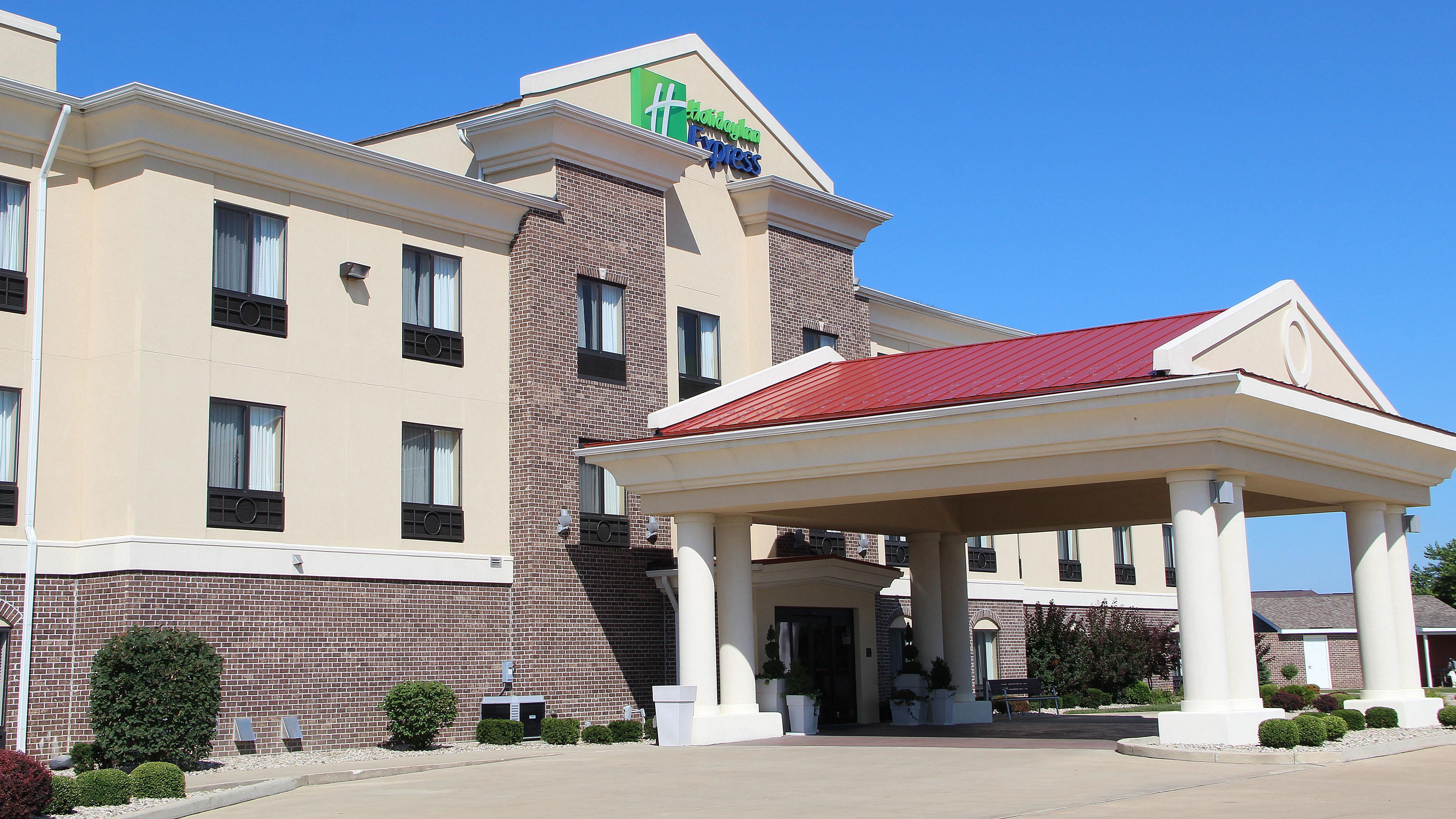 Holiday Inn Express Hotel & Suites Shelbyville By Ihg Exterior foto