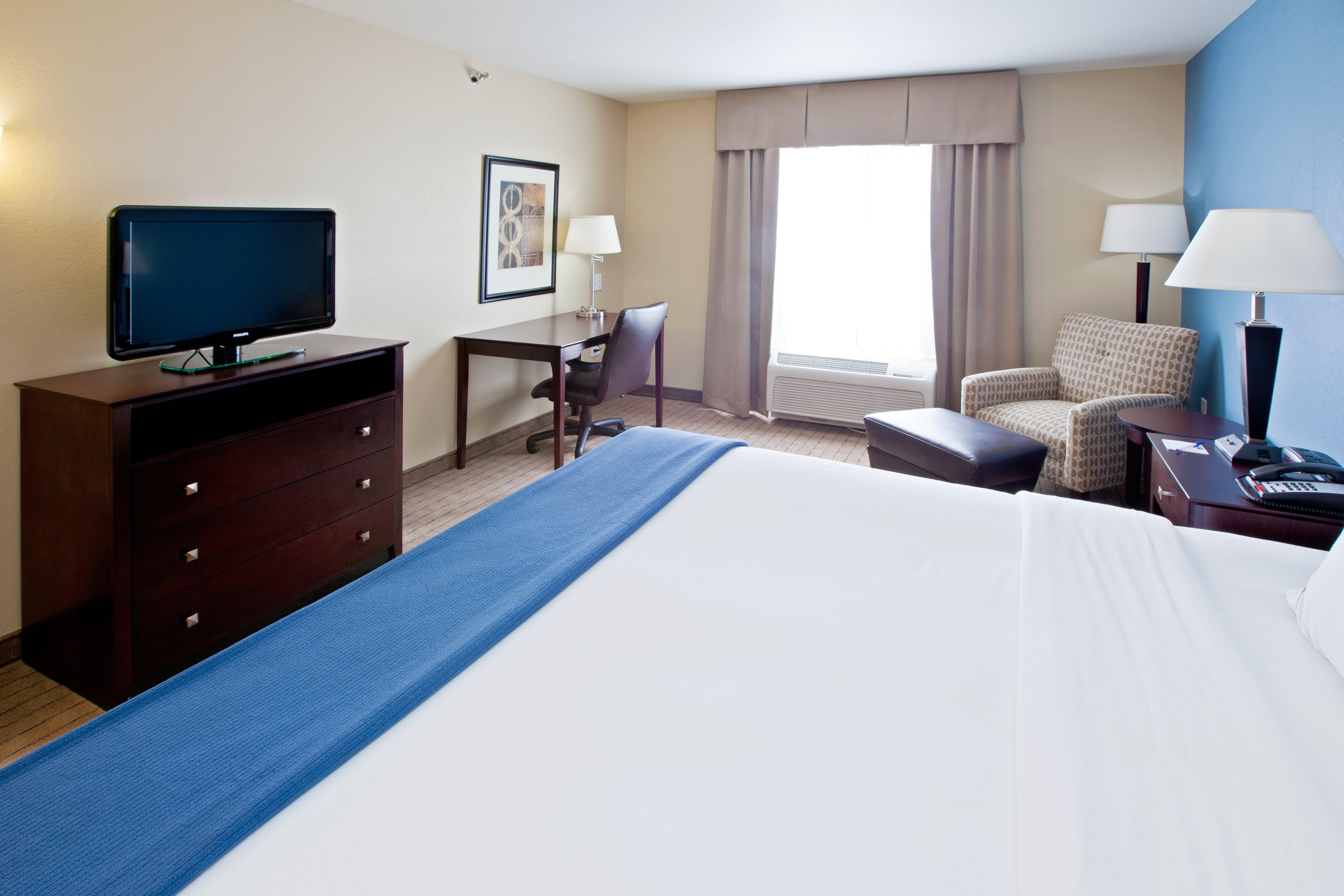 Holiday Inn Express Hotel & Suites Shelbyville By Ihg Habitación foto